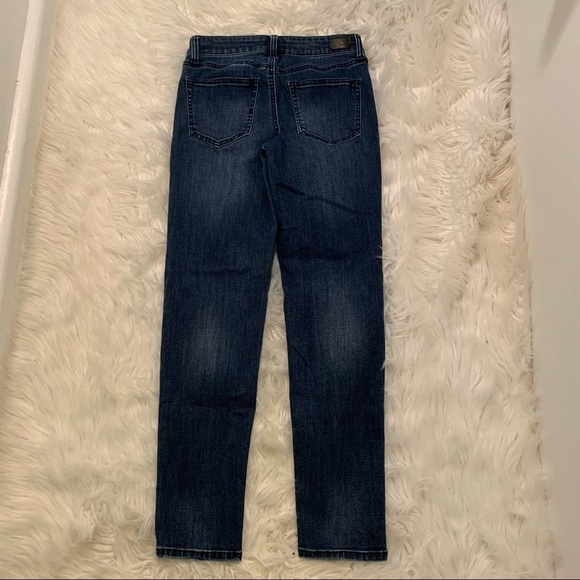 Celebrity Pink Ripped Patched Jean Tournai - Picture 8 of 10